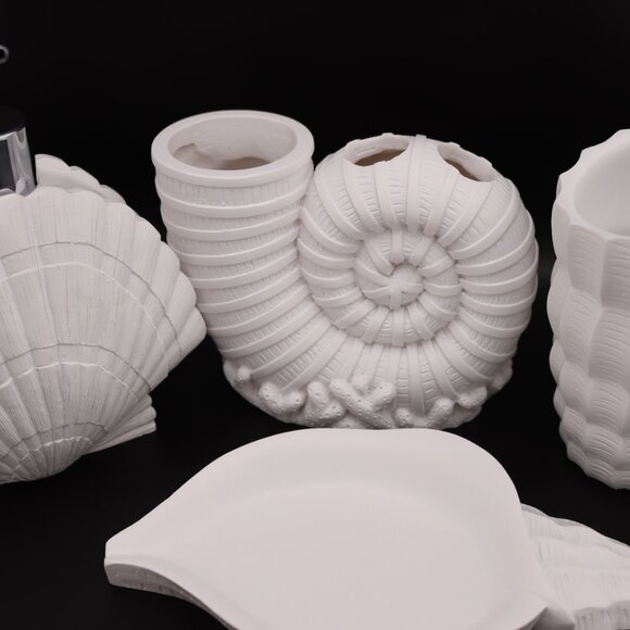 Sweet Home Collection Bathroom Accessories Set - 4 piece - Picture 3 of 5